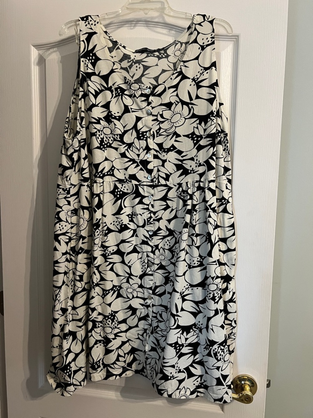 Gudrun Sojren Black & White Floral Button-Front Sleeveless Dress XXL